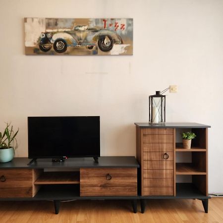 City Park Apartments Приштина Екстер'єр фото