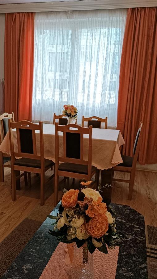 City Park Apartments Приштина Екстер'єр фото