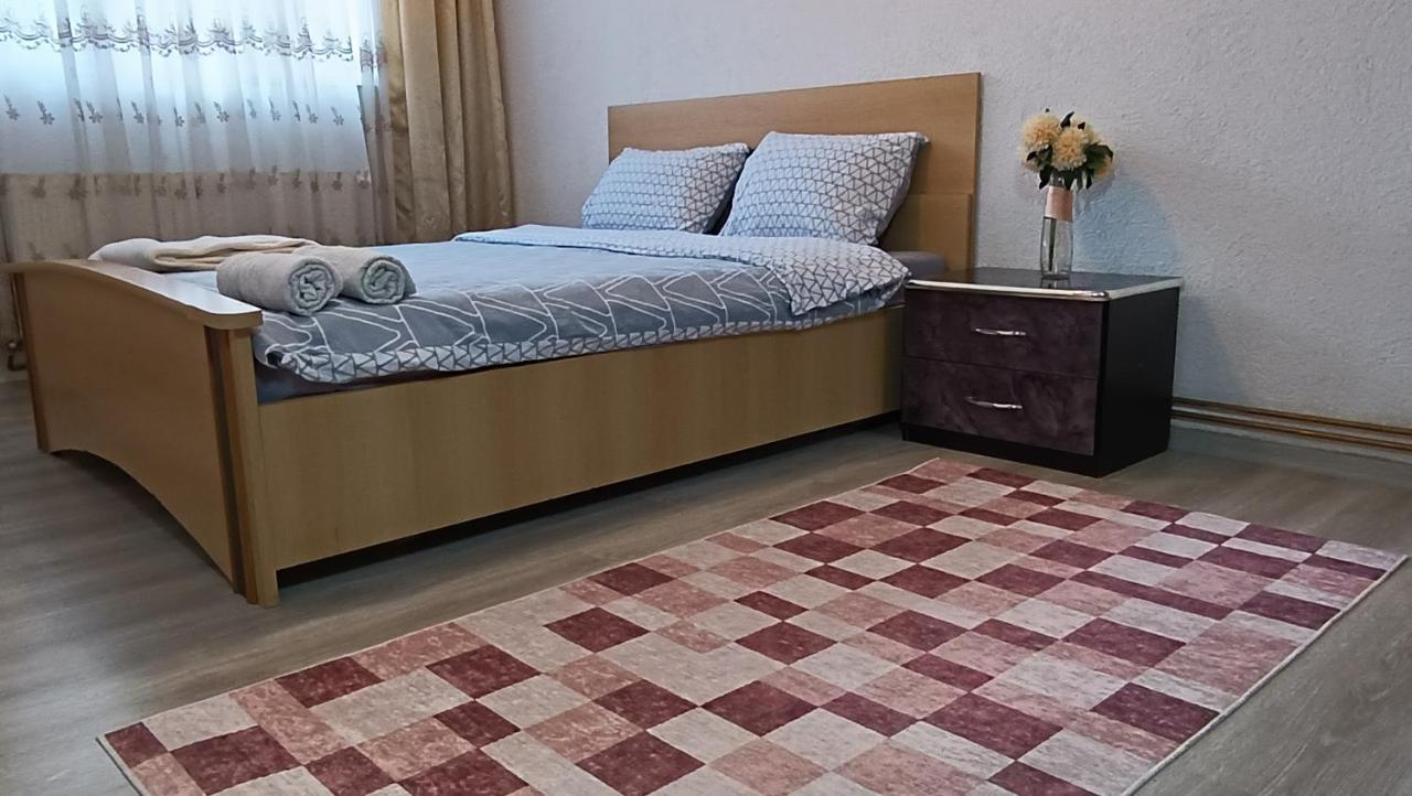 City Park Apartments Приштина Екстер'єр фото